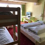 Bed and Breakfast In Seefeld Ζέεφελντ