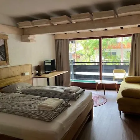 In Seefeld فندق مبيت وإفطار سيفيلد ان تيرول