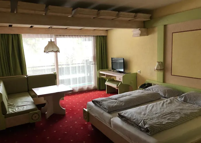 Oda ve Kahvaltı In Seefeld 3*