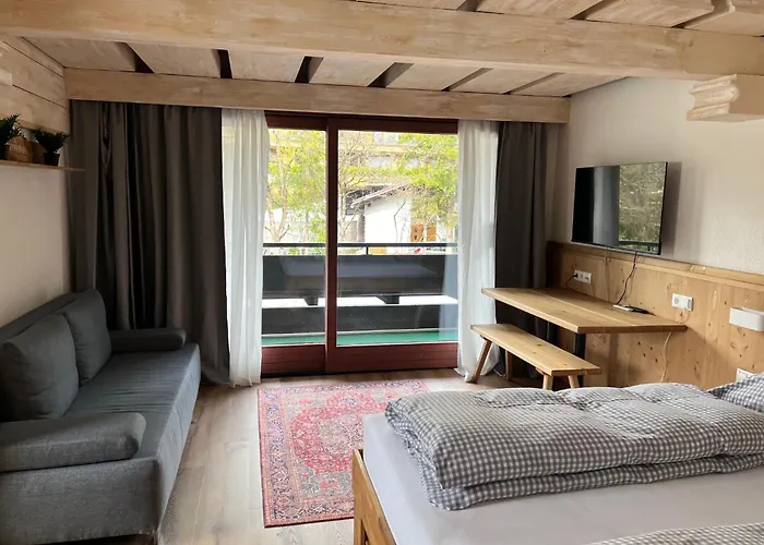 In Seefeld Oda ve Kahvaltı 3*