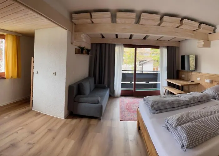 Couette-café In Seefeld 3*